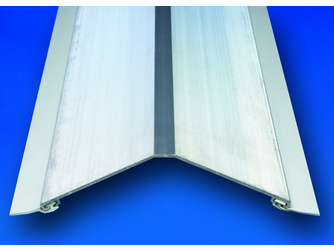 Alu-Firstprofil silber Alu-Firstprofil silber
