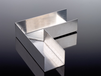 Alu-Rinnenwinkelverbinder 90° pressblank HT90 Alu-Rinnenwinkelverbinder 90° pressblank HT90
