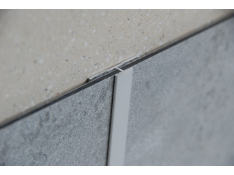 PINTA Verbindungsprofil 2,6 m, 2-teilig, Aluminium eloxiert für Alu PINTA Verbindungsprofil 2,6 m, 2-teilig, Aluminium eloxiert für Alu