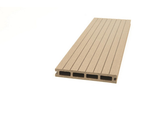 Terrassendiele BPC Hohlkammer 2-seitig geschliffen mahagoni BambooGard - 20 x 140 mm Terrassendiele BPC Hohlkammer 2-seitig geschliffen mahagoni BambooGard - 20 x 140 mm