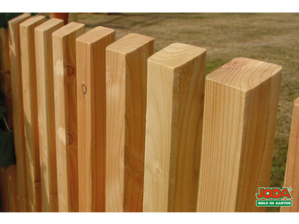 Zaunlatten Nadelholz KDI 35 x 55 mm, Kopf abgeschrägt Zaunlatten Nadelholz KDI 35 x 55 mm, Kopf abgeschrägt