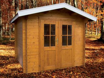 Blockhaus TS-H28-2424-DT Skand. Fichte Satteldach, Stärke: 28mm, 240x240cm