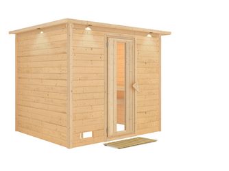 Massivholzsauna Sonara mit isolierter Holztür und Kranz 2590x2100x2050mm