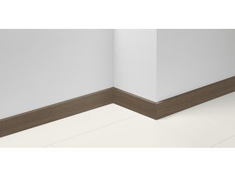 Sockelleiste SL 18 Eiche Dekor D147 2200x16,5x70mm