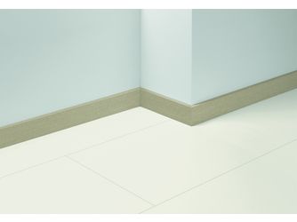 Sockelleiste SL 18 Eiche Dekor D154 2200x70x16,5mm