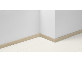 Sockelleiste SL 3 Eiche D145 2200x16x40mm