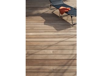 Terrassendiele Angélique beidseitig glatt gehobelt Stauseeholz - 25 x 140 mm