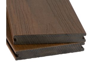 Terrassendiele BPC coextrudiert massiv haselnussbraun beidseitig Holzstruktur, längsseitige Nut, PRIMO - 20 x 140 mm