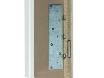 verst Schließblech DIN R m Halteplatte Nr.35, Spax- u. Distanzschrauben 6x120mm und Dübel, lose