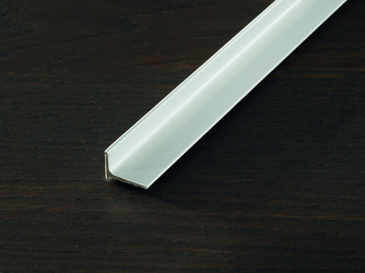 PROFACE Abschluss 22x15mm selbstklebend Aluminium beschichtet Brillantweiß RAL 9016 PROFACE Abschluss 22x15mm selbstklebend Aluminium beschichtet Brillantweiß RAL 9016