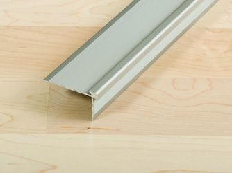 PROSTEP Treppenkantenprofil 6mm Trittstufe = 8,9mm Aluminium eloxiert PROSTEP Treppenkantenprofil 6mm Trittstufe = 8,9mm Aluminium eloxiert