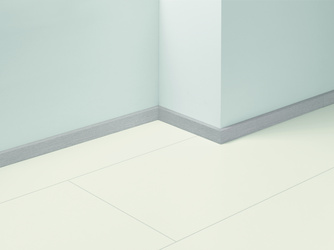 Sockelleiste SL 3 Eiche D128 2200 x 40 x 16 mm Sockelleiste SL 3 Eiche D128 2200 x 40 x 16 mm