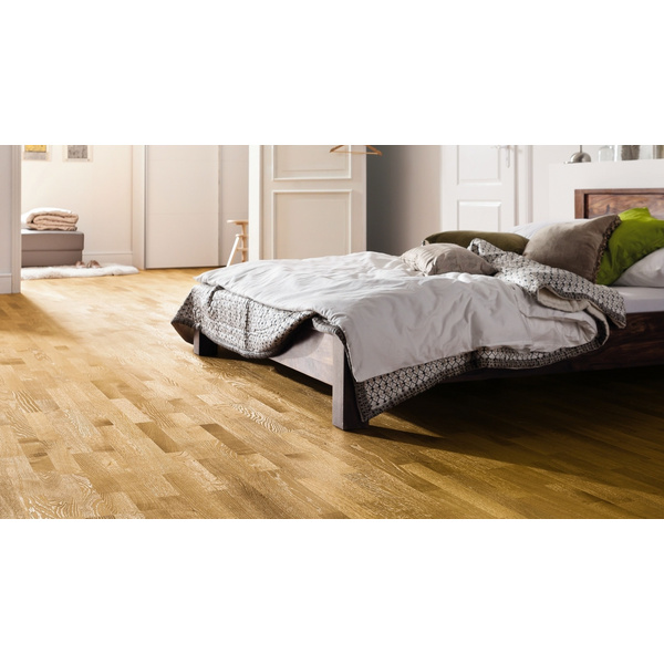 Parkett Eiche 3-Stab Schiffsboden lackiert Trend naturaDur High Performance - Serie 4000