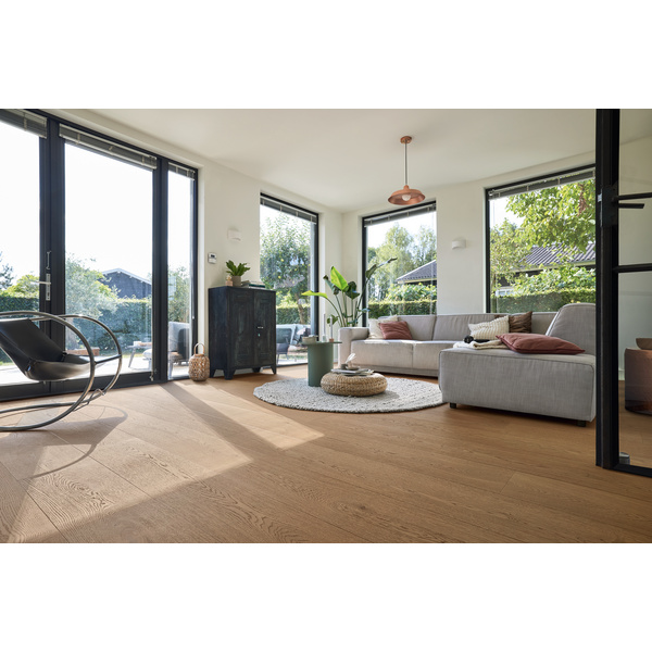 Lindura Furnierboden Eiche authentic lehmbraun Landhausdiele lackiert - HD 400