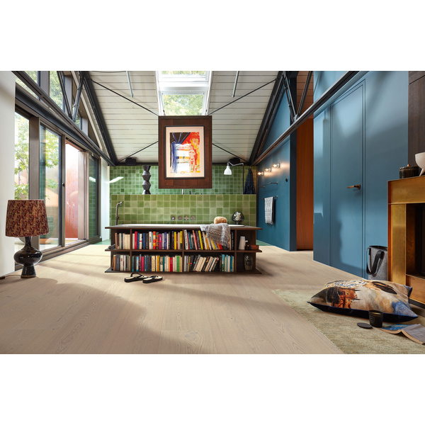 Lindura Furnierboden Eiche lebhaft milchcreme Landhausdiele lackiert - HD 400