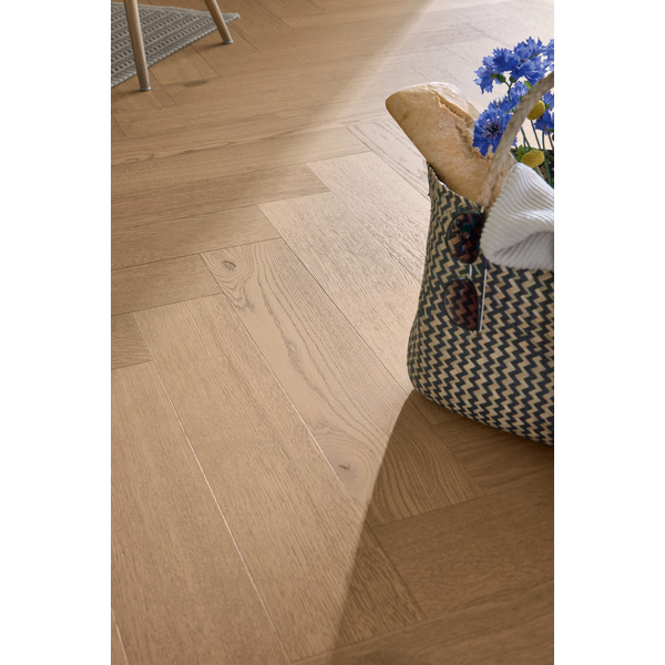 Lindura Furnierboden Eiche classic lehmbraun Einzelstab lackiert - HS 500