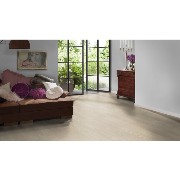 Hywood Hybridboden Esche Abisko Landhausdiele lackiert ruhig - CLASSIC COLLECTION