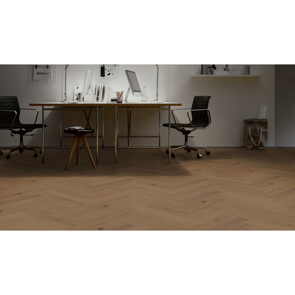 Hywood Hybridboden Eiche Yasuni Fischgrät natur-geölt lebhaft - Herringbone Collection