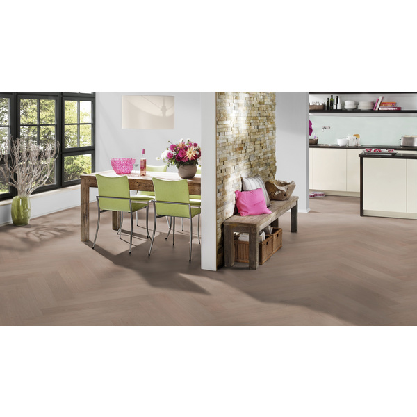 Hywood Hybridboden Eiche Marais Fischgrät lackiert lebhaft - Herringbone Collection