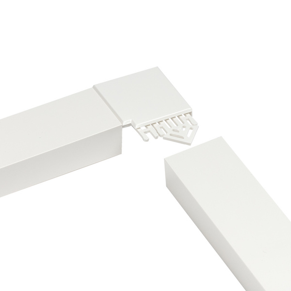 Abdeckleisten aus Kunststoff weiß extra / kompakt