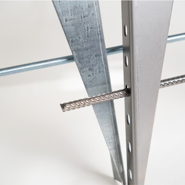 Hangstufe 20 x 20cm Stahl roh mit Griffmulde Oberfläche gelocht