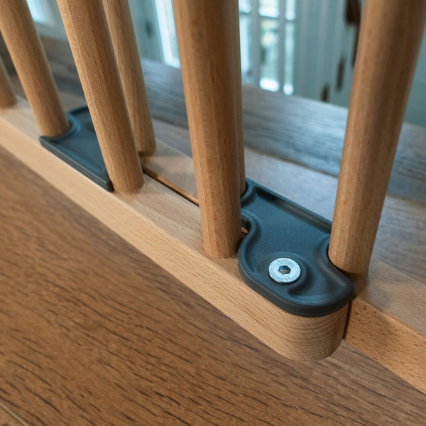 Kindersicherheitsgitter Jonas, Holzgitter inkl Pfostenbef.Einstellbare Breite 74,5-114cm, Höhe 80,5cm