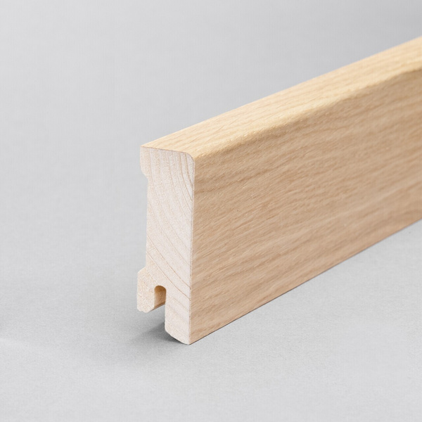 Sockelleiste Modern 16x40x2400mm, Furnier Eiche nat. lack. matt, Clipnut