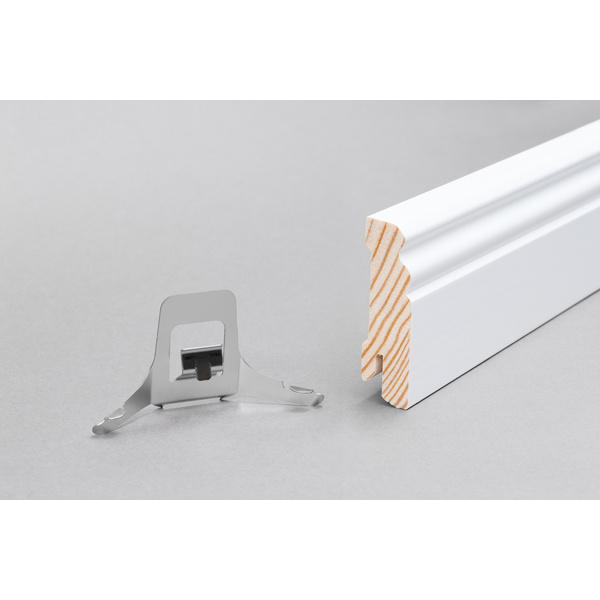 Sockelleiste Altberliner Kiefer weiß, RAL 9016 16x58x2400mm