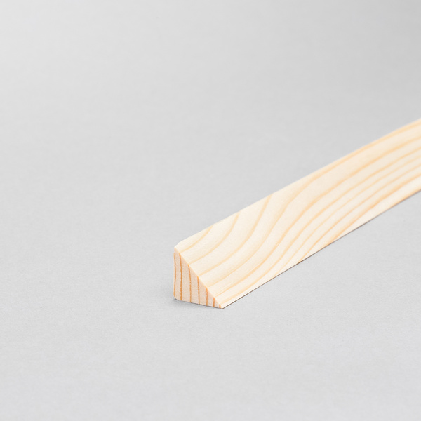 Dreikantleiste 18x18x2400mm, Kiefer, roh