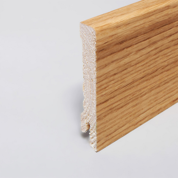 Sockelleiste Modern 16x80x2400mm, Furnier Eiche nat. lack. matt, Clipnut