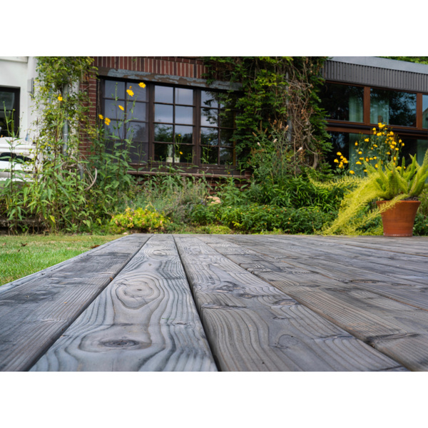 Terrassendiele Douglasie KDI grau beidseitig glatt, Rundkante - 28 x 145 mm