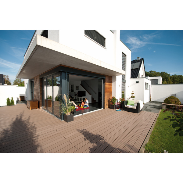 Terrassendiele BPC massiv hellgrau einseitig genutet, einseitig geriffelt, längsseitige Nut, MULTI-DECK - 25 x 140 mm