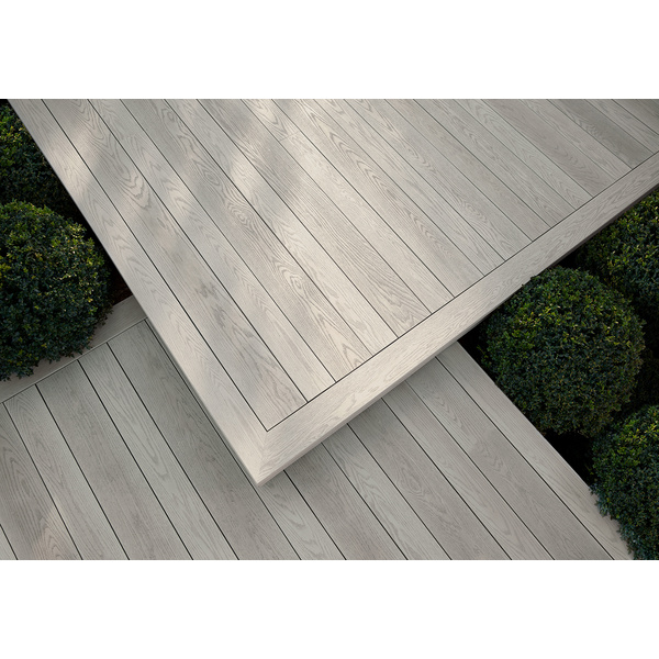 Terrassendiele RMC massiv Smoked Oak einseitig Holzstruktur - 32 x 126 mm