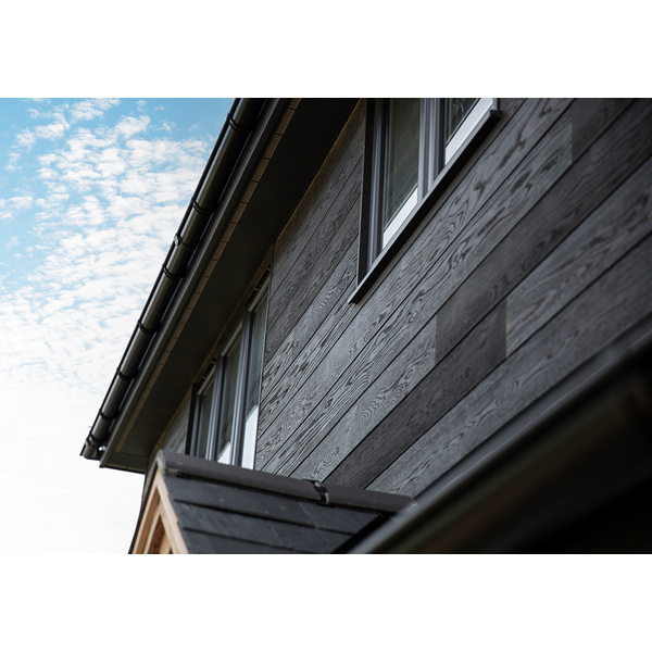 Fassade Shadow Line+ Burnt Cedar 3600x200x18mm