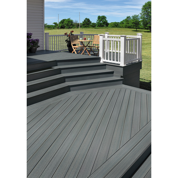 Terrassendiele WPC massiv Sea Salt Grey einseitig gebürstet, längsseitige Nut, Prime+ - 24 x 136 mm