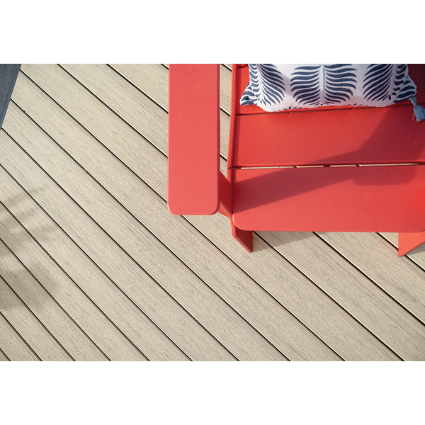 Terrassendiele WPC massiv Reclaimed Chestnut einseitig gebürstet, unterseitige Nut, Reserve QLICK - 24 x 136 mm