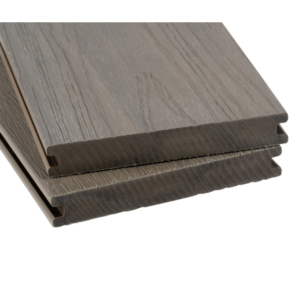Terrassendiele BPC coextrudiert massiv Silbergrau einseitig Holzstruktur, einseitig individuell strukturiert, längsseitige Nut, Primo+ - 20 x 140 mm