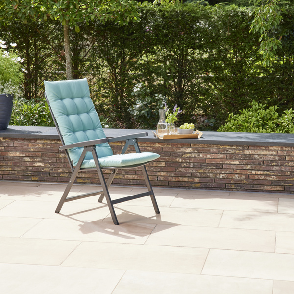 ATRIA Sesselauflage 123cm Einfarbiges Design in Wasabi-Farbe, 100% recyc. Polyester