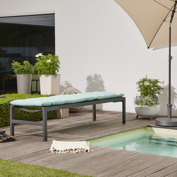 ATRIA Liegenauflage 200cm Einfarbiges Design in Wasabi-Farbe, 100% recyc. Polyester