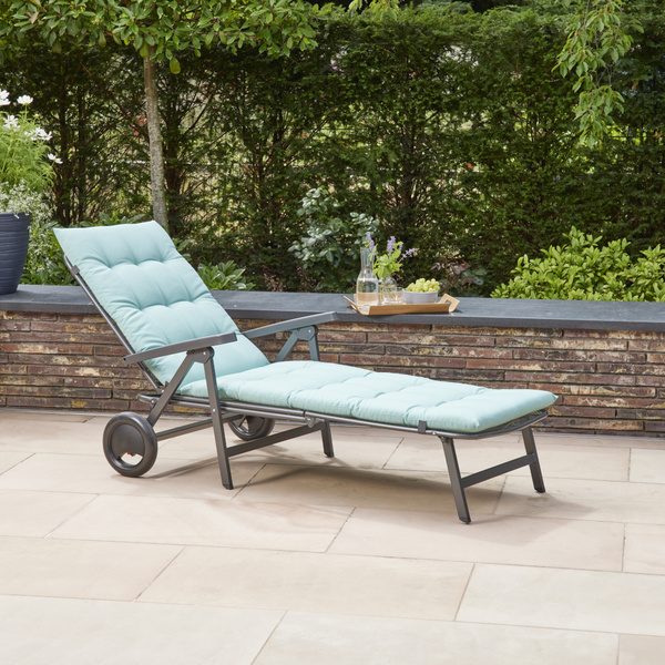 ATRIA Liegenauflage 200cm Einfarbiges Design in Wasabi-Farbe, 100% recyc. Polyester