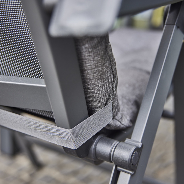 ATRIA Sesselauflage 123cm Einfarbiges Design in anthrazit, 100% recycelter Polyester