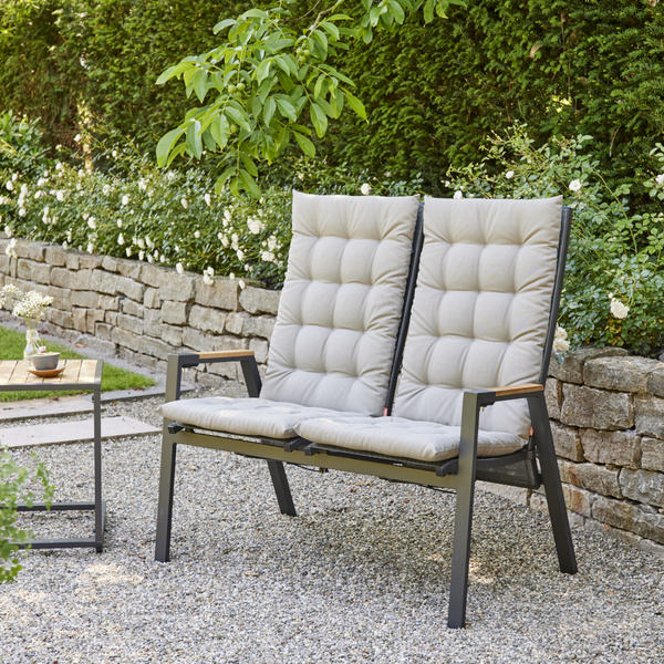 ATRIA Sesselauflage 123cm Einfarbiges Silberdesign in anthrazit, 100% recycelter Polyester