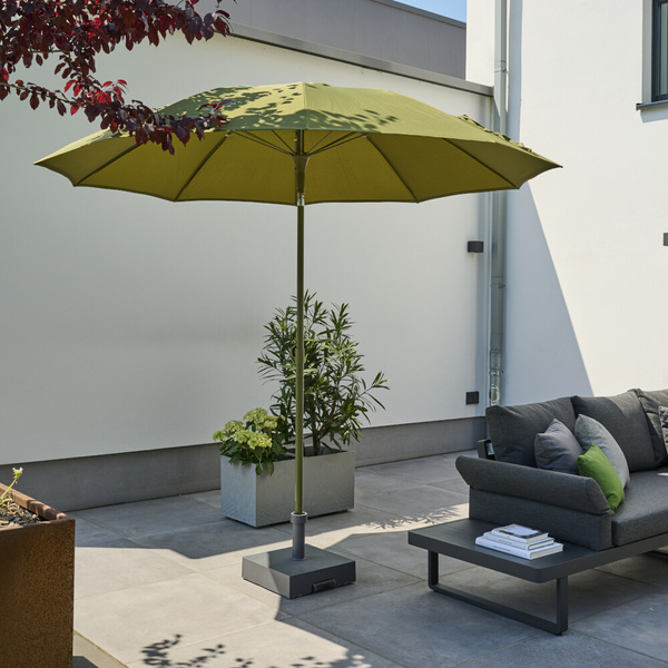 PAOLO Mittelstockschirm Ø270cm olive Gest. Alu, Rope, Armlehnen aus Teak