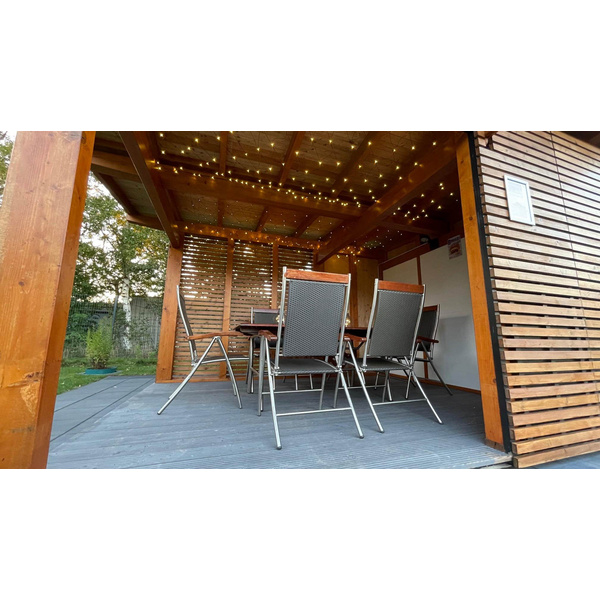 Freisitz Helena 3040 S Skand. Fichte Schmetterlingsdach, Stärke: 25mm, 300x400cm