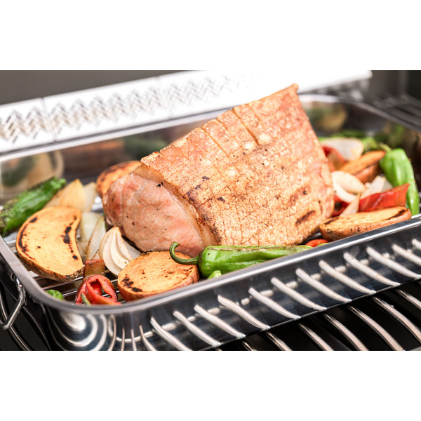 Edelstahl-Pfanne mit Rost