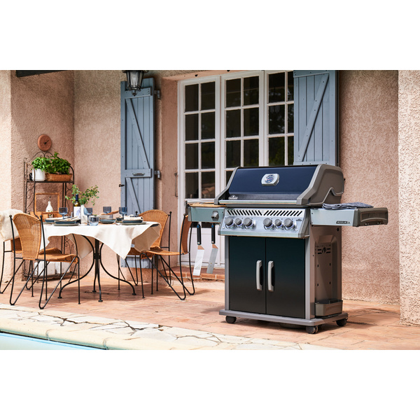 Gasgrill Rogue PRO-S 525 mit Gußrosten, Schwarz