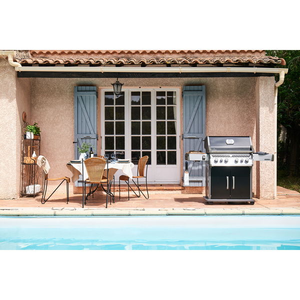 Gasgrill Rogue PRO-S 525 mit Gußrosten, Schwarz