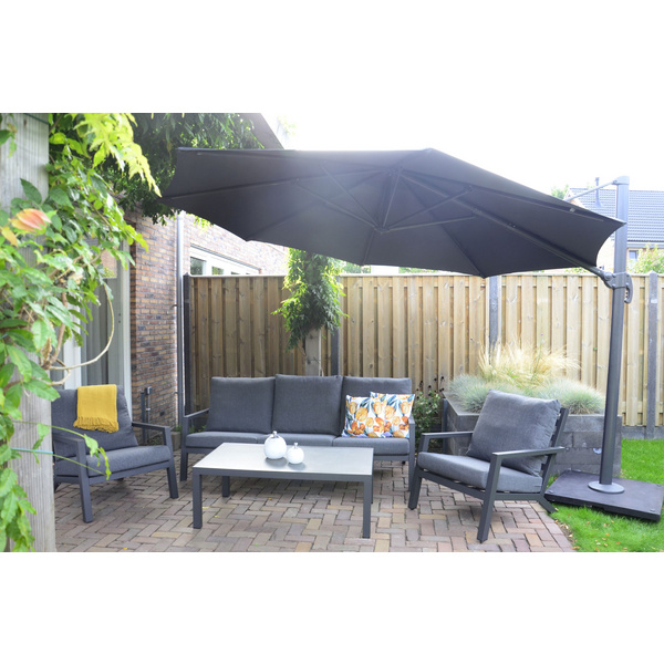 Loungebank Down Town