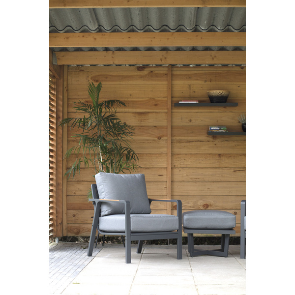 Lounge Hocker Mai Tai