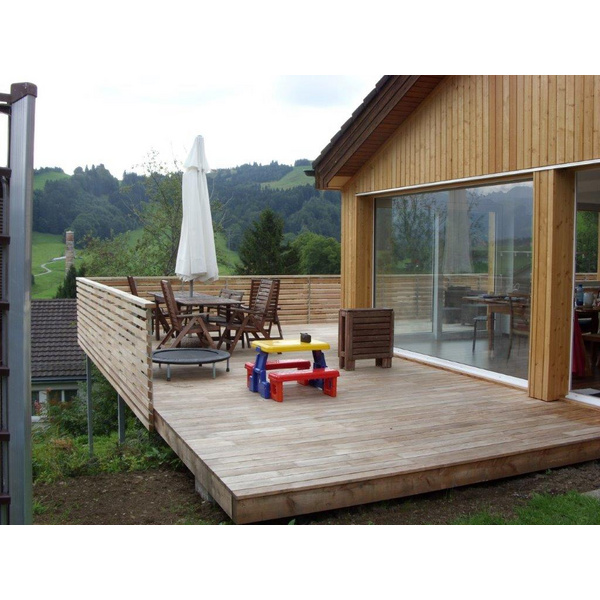 Terrassendiele Robinie beidseitig glatt, keilgezinkt